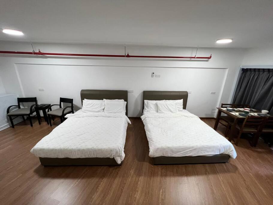 Апартаменты New 6Pax Soho Near Usm & Spice Arena & Airport Байан-Лепас Экстерьер фото
